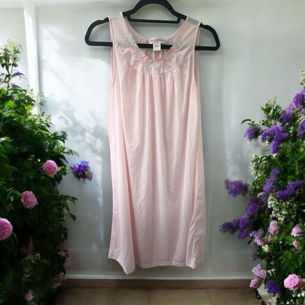 Vintage Shadowline Nylon Babydoll Nightgown Women's Size S Pink Floral Neckline